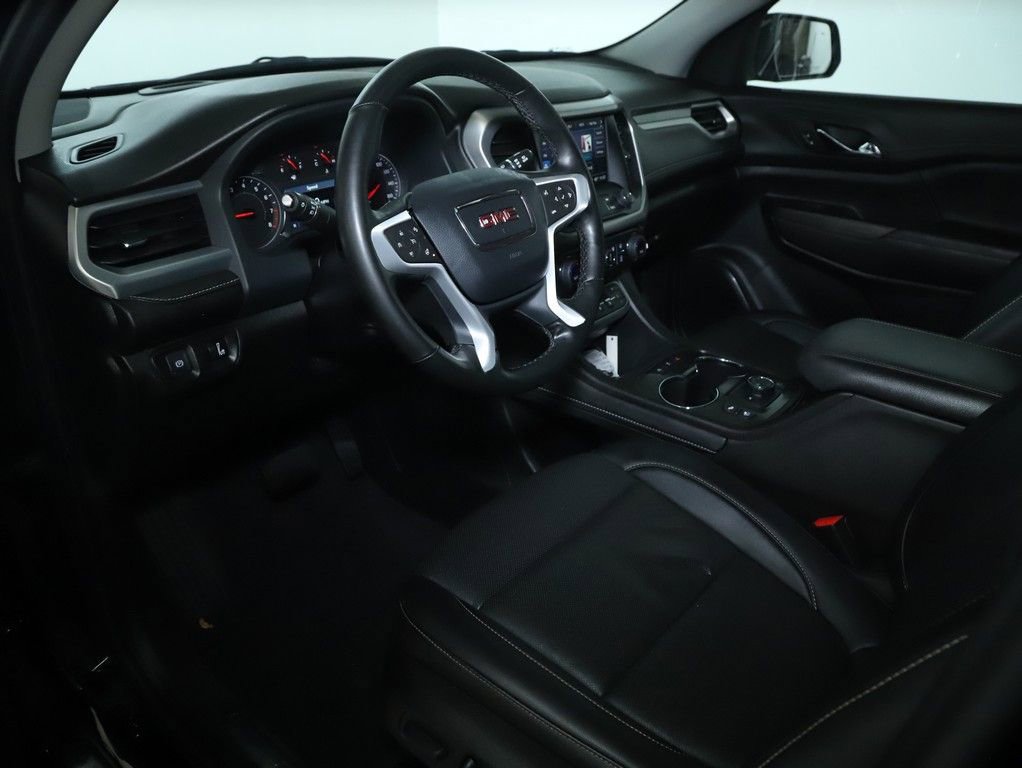 Used 2023 GMC Acadia SLT w/ Preferred Package AWD/4WD image 17