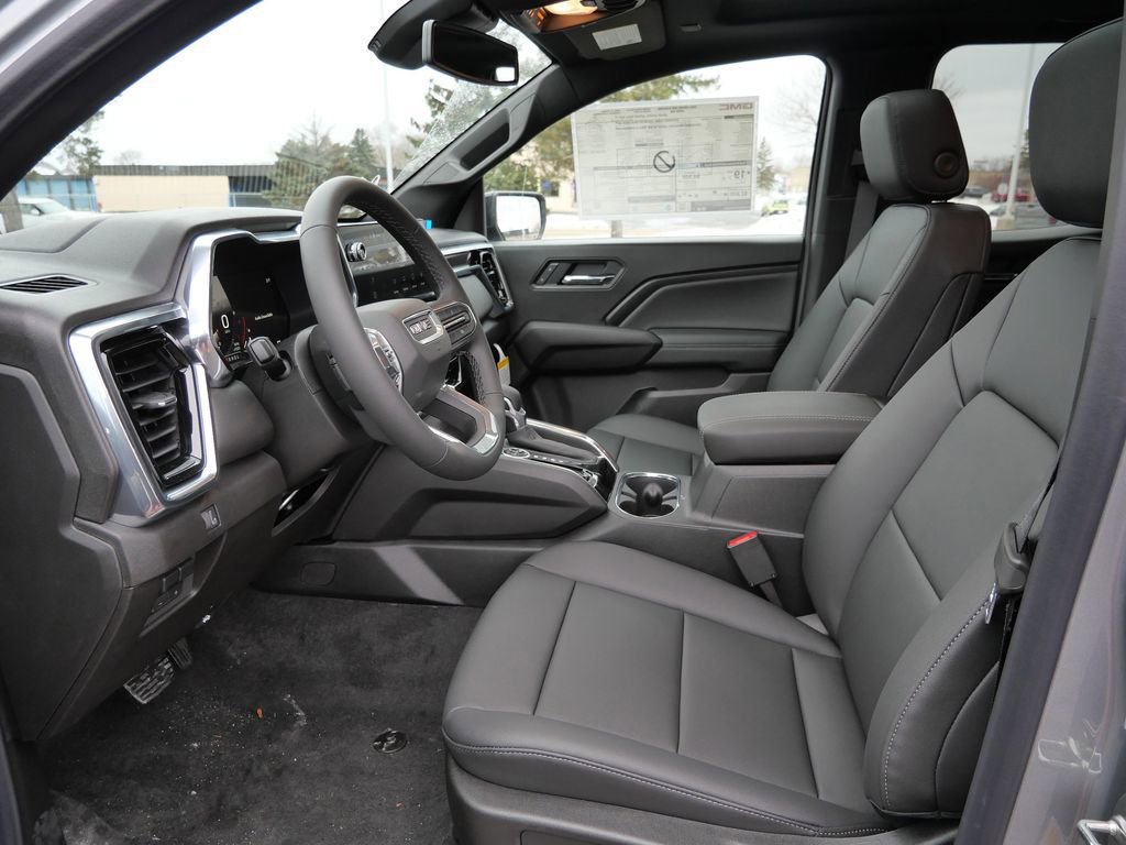 New 2026 GMC Canyon Elevation w/ Convenience Package image 4