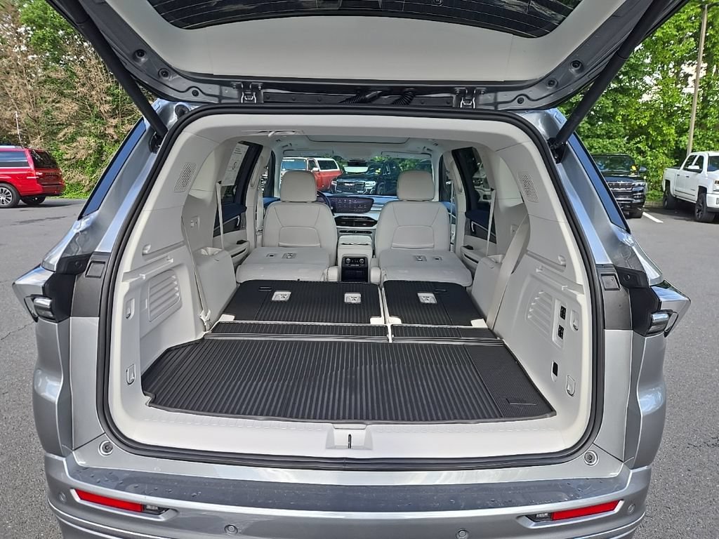 New 2026 Buick Enclave Avenir w/ Super Cruise Package AWD/4WD image 69