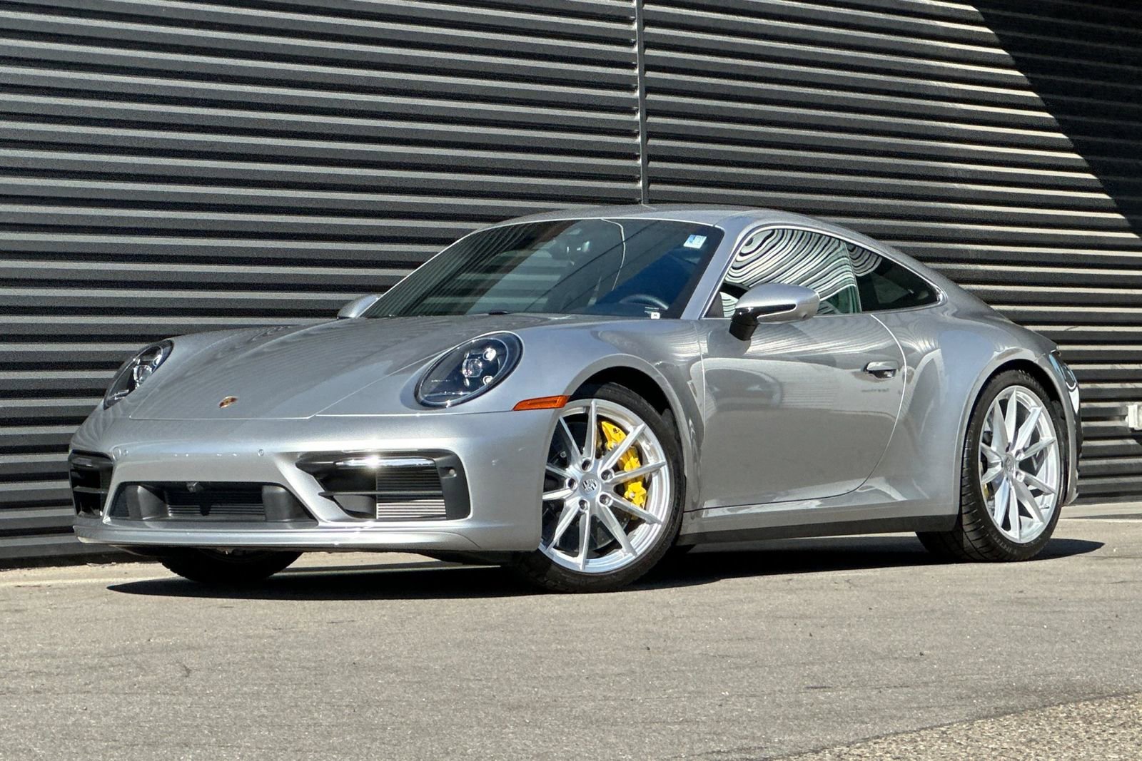 Used 2024 Porsche 911 Carrera S RWD image 1