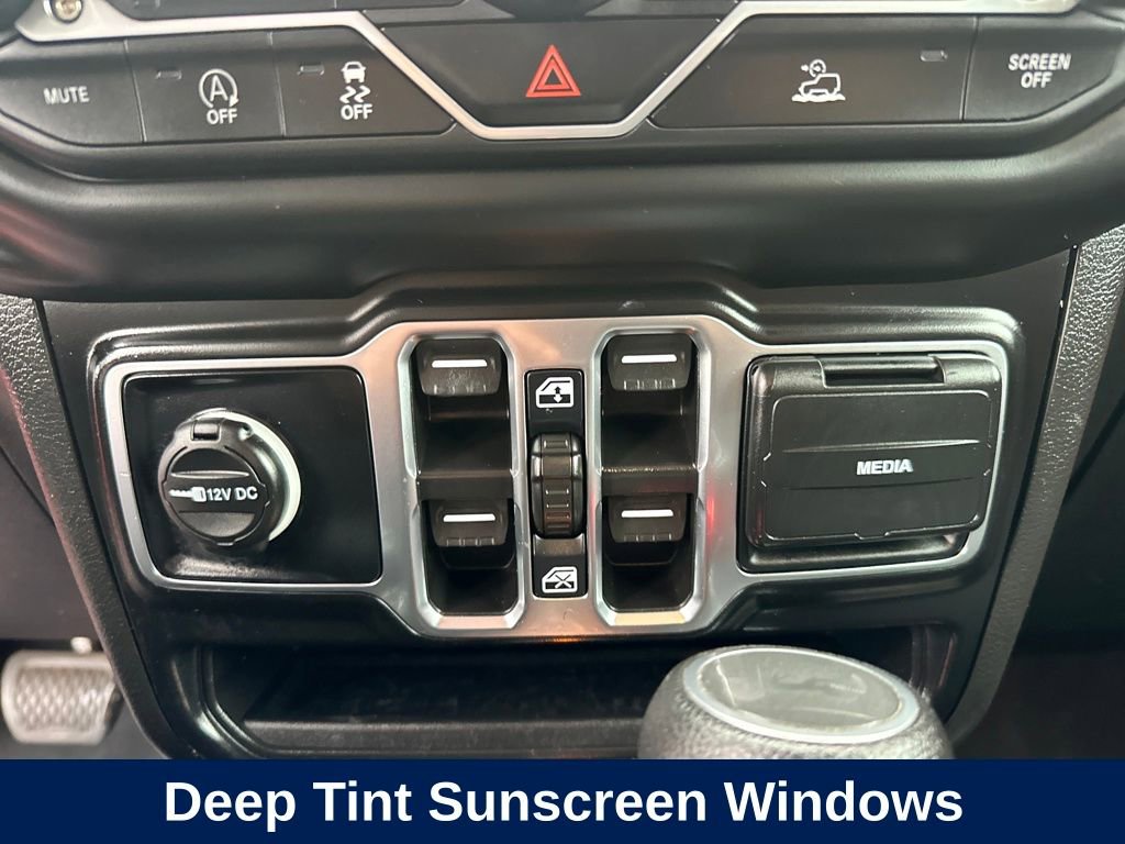 Used 2022 Jeep Wrangler Unlimited Sport image 23