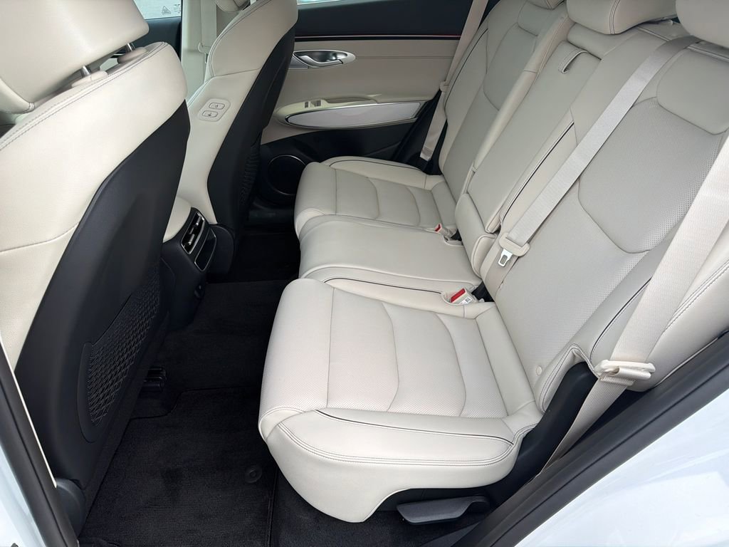 New 2026 Genesis GV70 2.5T Advanced AWD/4WD image 21