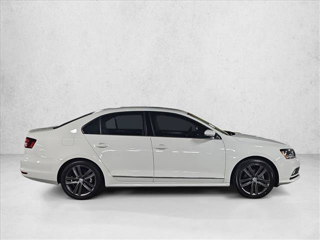 Used 2018 Volkswagen Jetta SEL FWD image 4