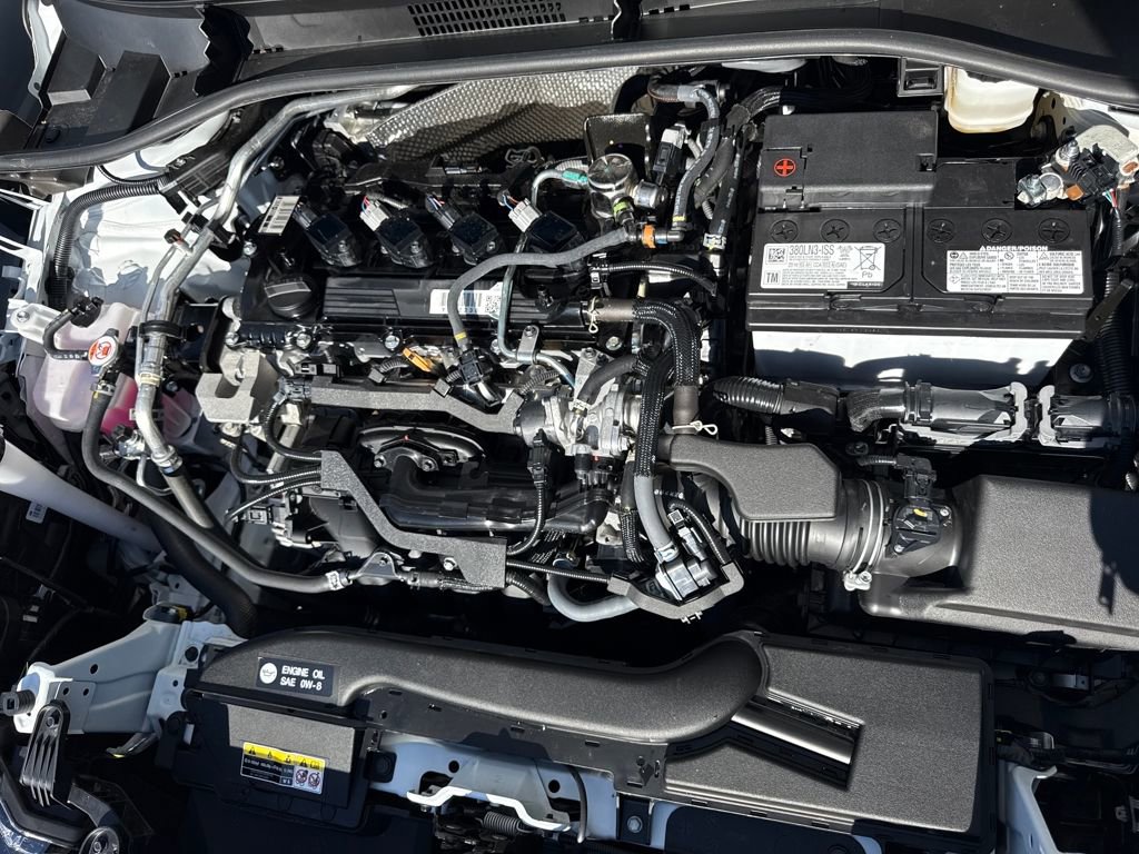 Used 2024 Toyota Corolla Cross L image 28