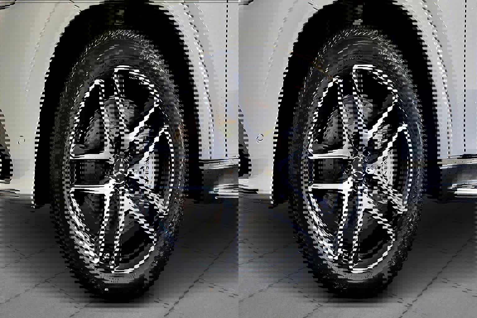 New 2026 Mercedes-Benz GLE 53 AMG 4MATIC Coupe image 17