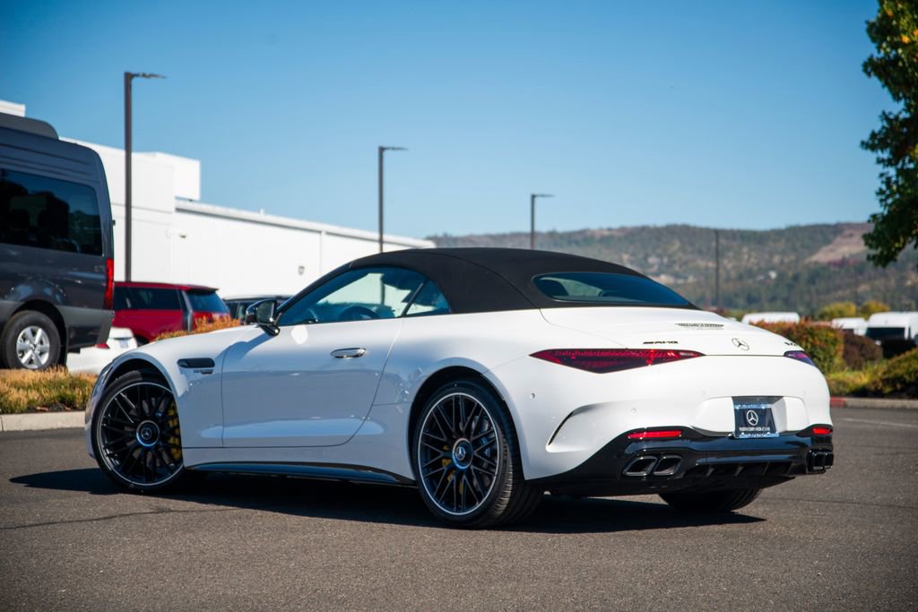 New 2026 Mercedes-Benz SL 63 AMG 4MATIC image 7