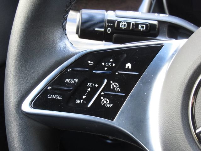 Used 2026 Mercedes-Benz GLC 300 4MATIC image 26