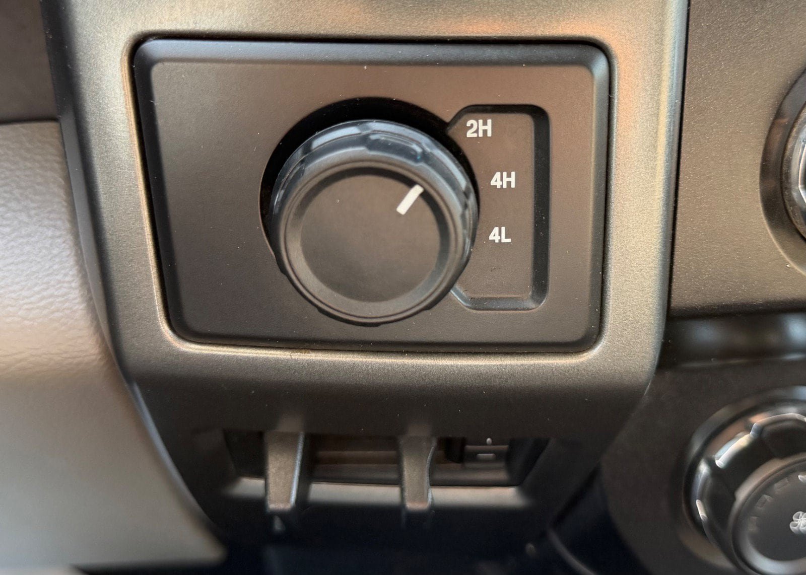 Certified 2021 Ford F550 4x4 Crew Cab Super Duty image 15