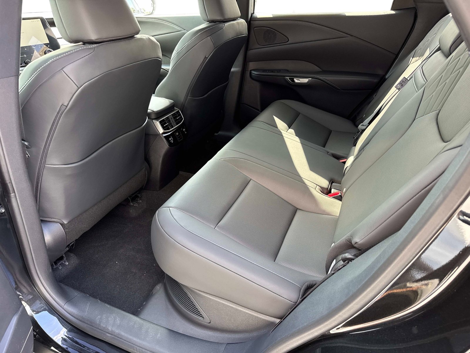 New 2026 Lexus RX 350h image 15