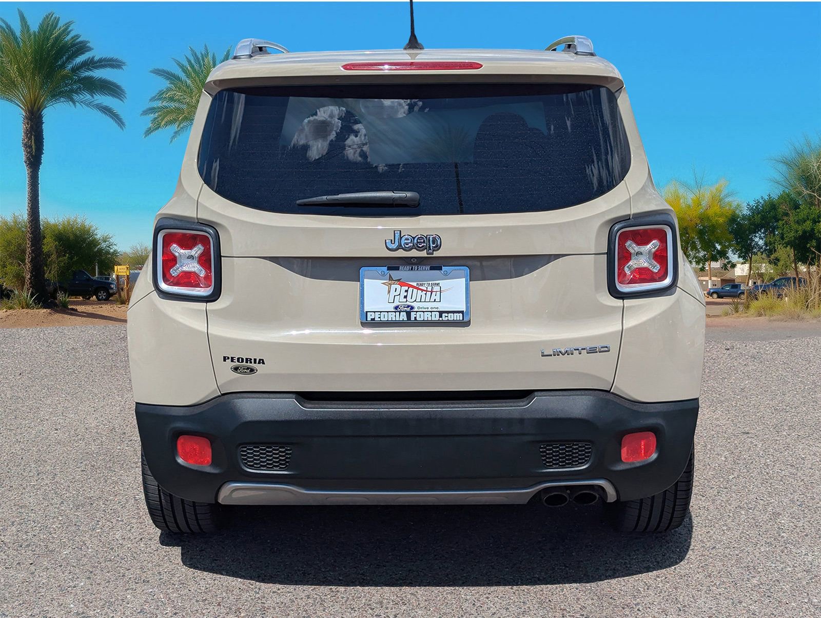 Used 2015 Jeep Renegade Limited FWD image 4