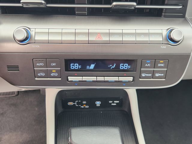 Used 2025 Hyundai Kona SEL image 18