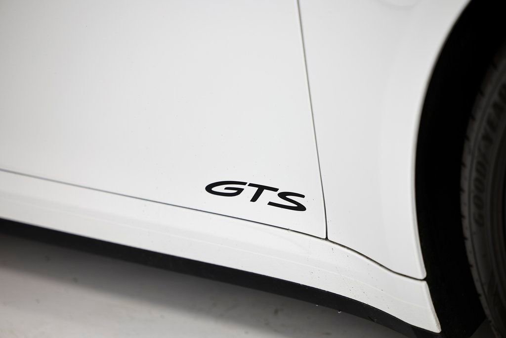 Certified 2023 Porsche 911 Carrera GTS RWD image 17