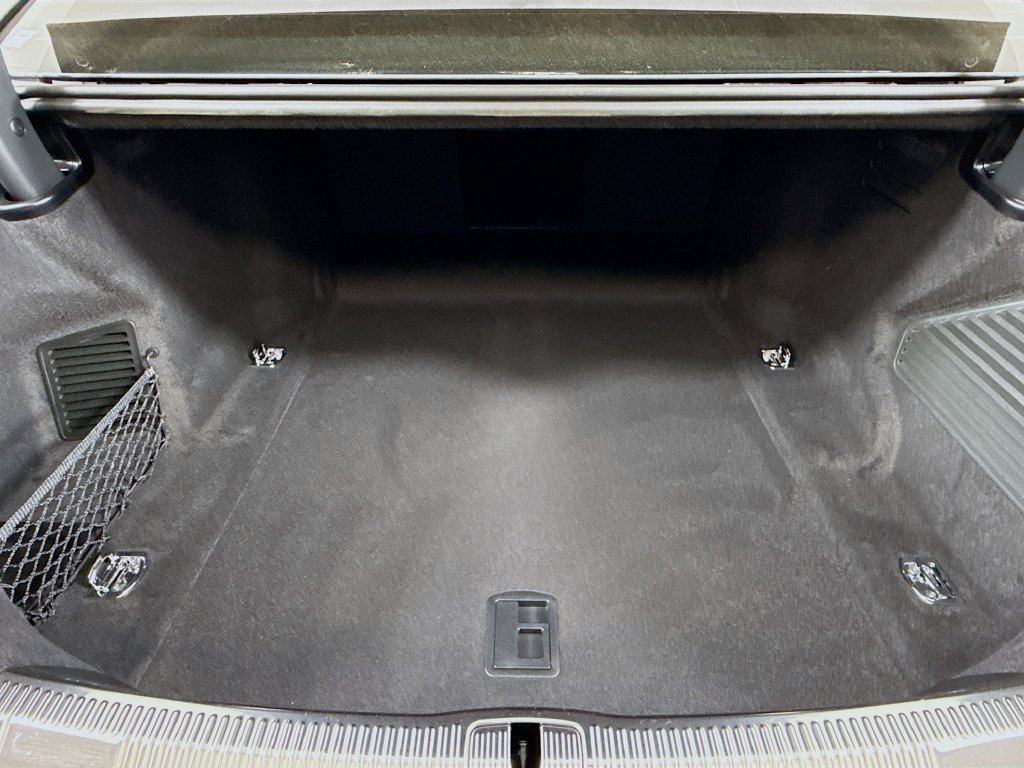 New 2026 Audi A8 L 3.0T AWD/4WD image 29