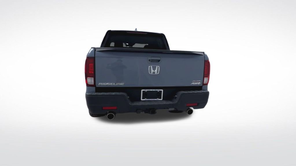 Used 2023 Honda Ridgeline Sport image 8