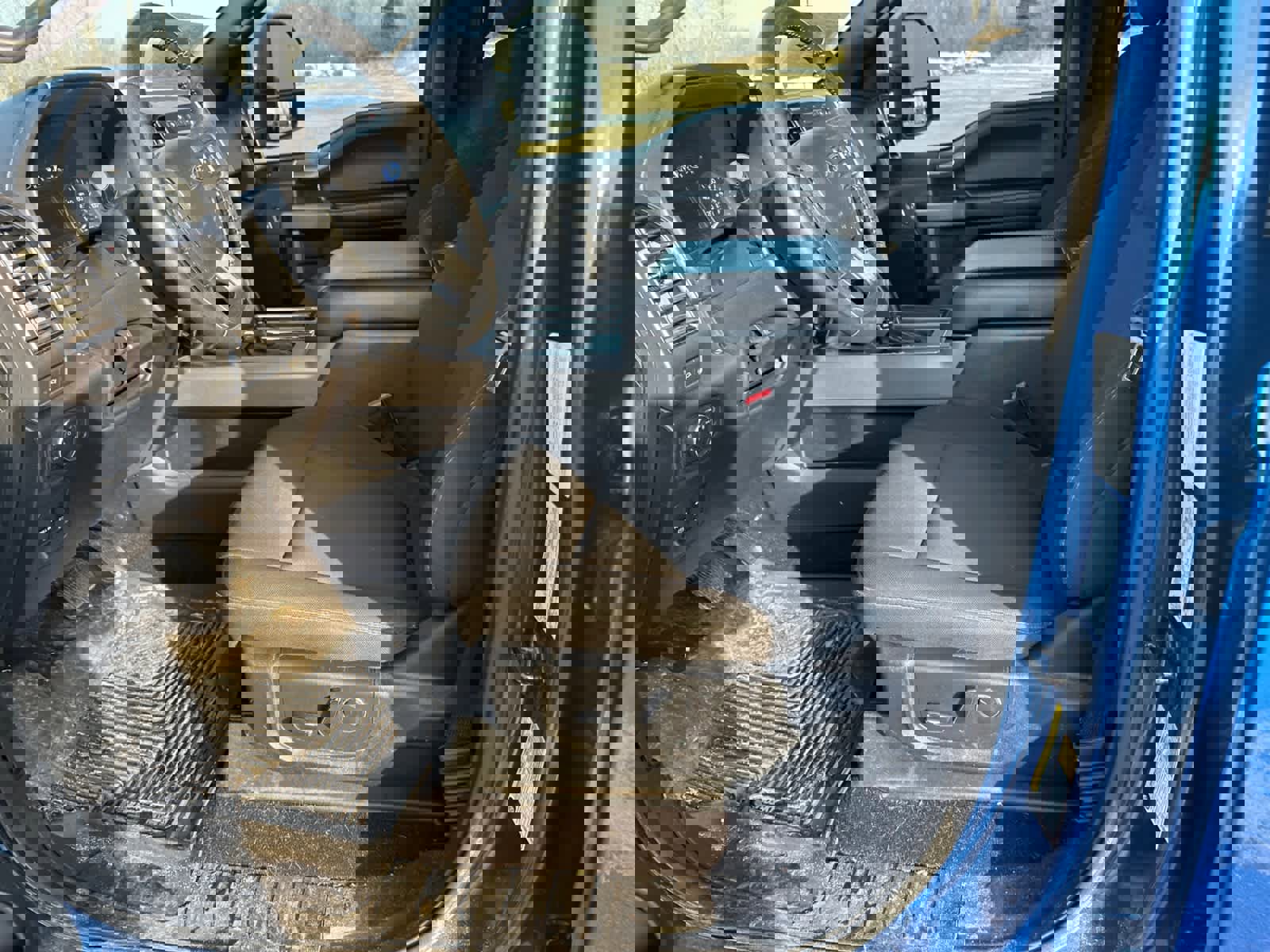 Certified 2018 Ford F150 XLT w/ Equipment Group 302A Luxury image 9