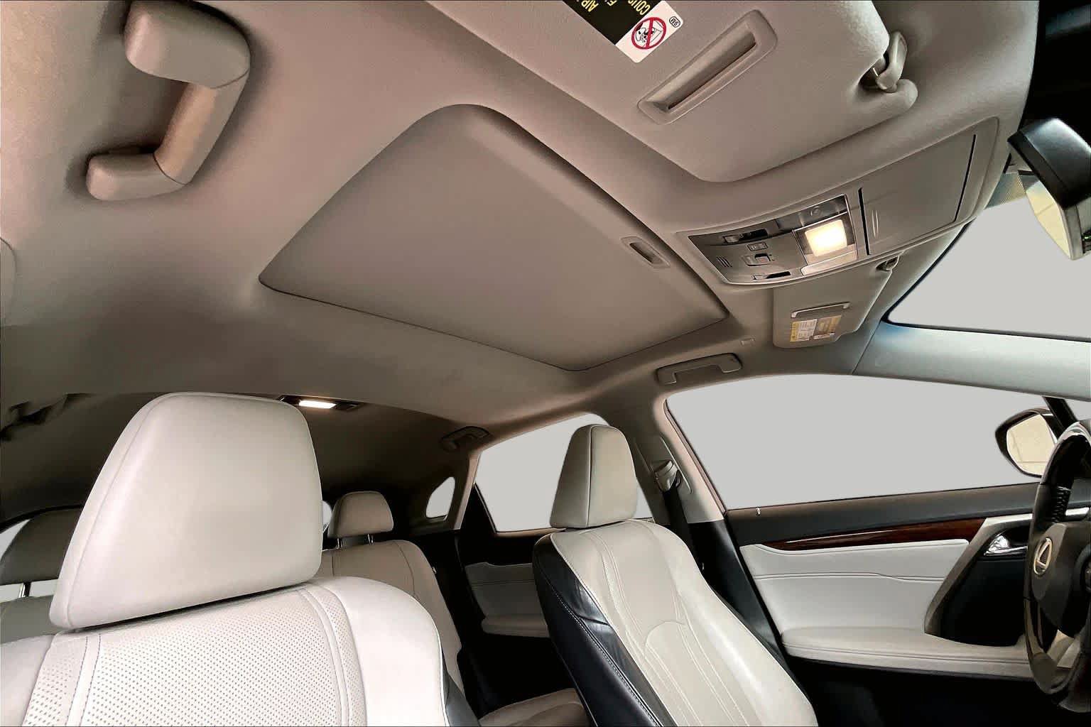 Used 2019 Lexus RX 350 FWD w/ Navigation Package image 12