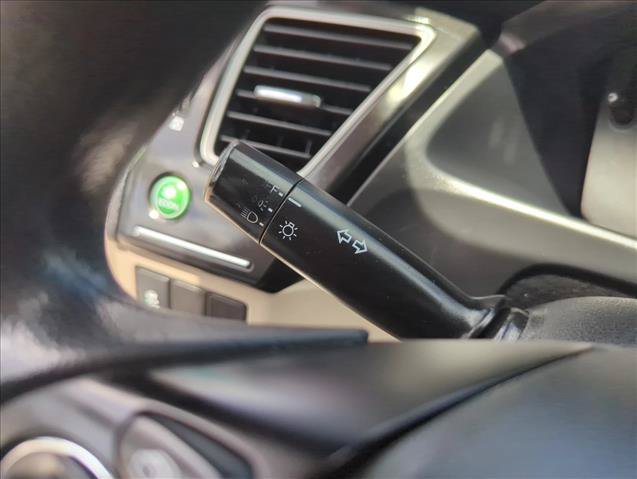 Used 2015 Honda Civic SE image 21