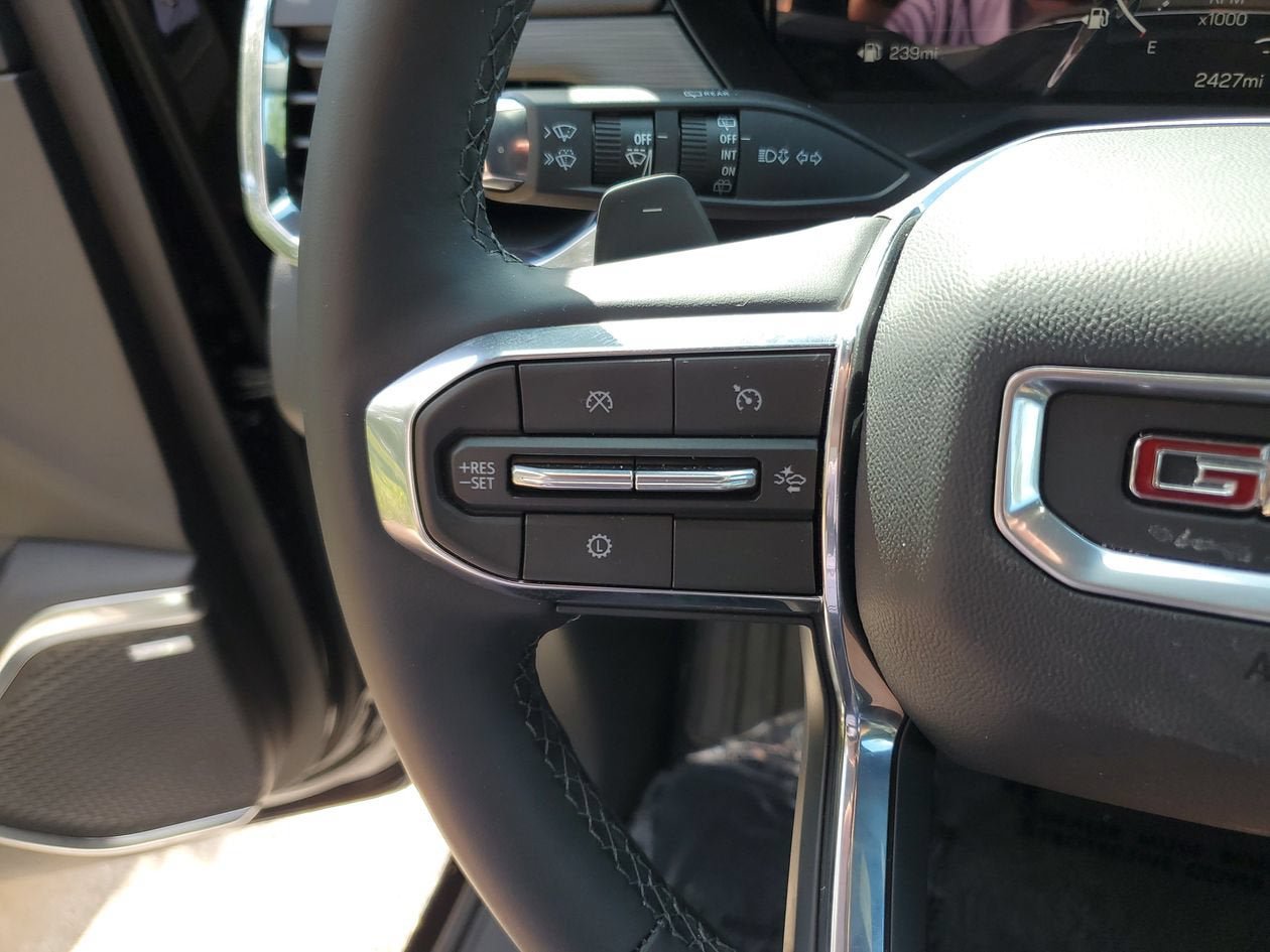 New 2026 GMC Acadia Elevation w/ Elevation Premium Package FWD image 28