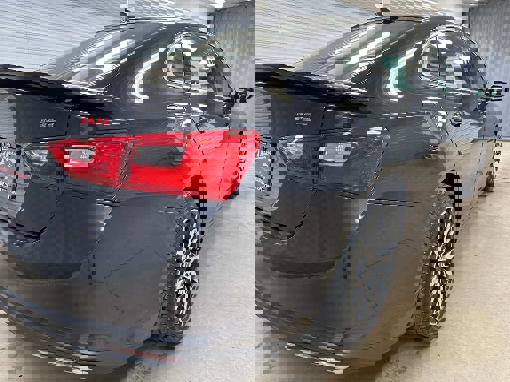 Used 2022 Chevrolet Malibu RS image 23