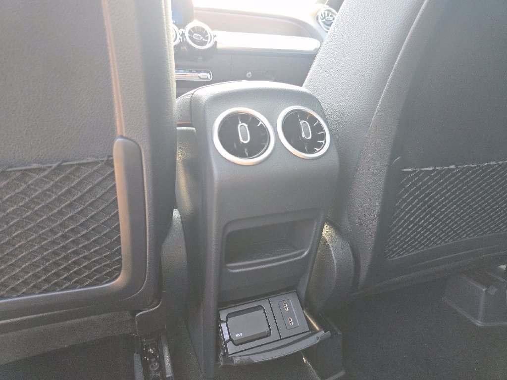 New 2026 Mercedes-Benz GLB 250 4MATIC image 26
