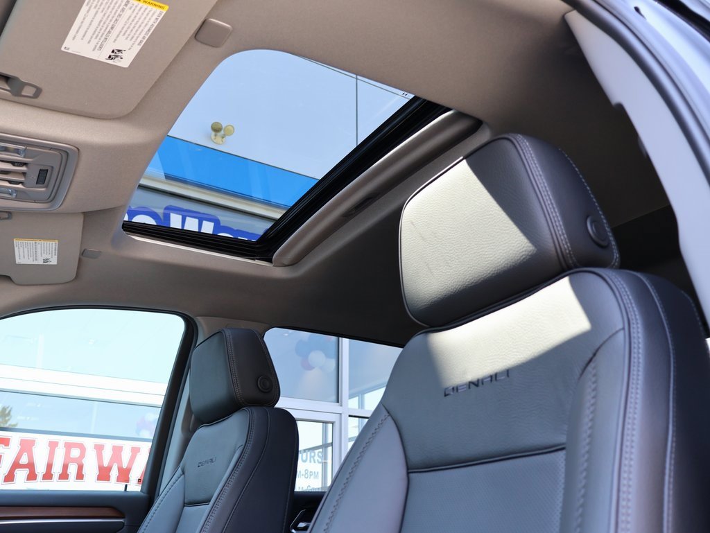 New 2026 GMC Sierra 3500 Denali w/ Denali Reserve Package image 27