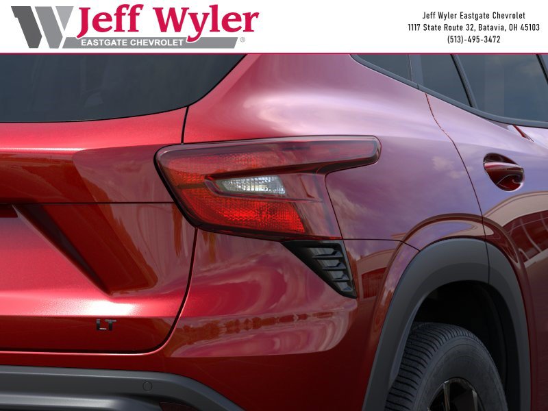 New 2026 Chevrolet Trax LT w/ Driver Confidence Package FWD image 12