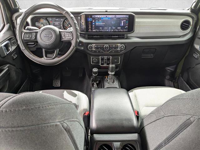 Used 2024 Jeep Wrangler Sport S image 17