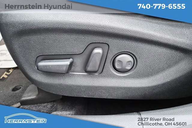 Used 2021 Hyundai Tucson Ultimate w/ Cargo Package image 22