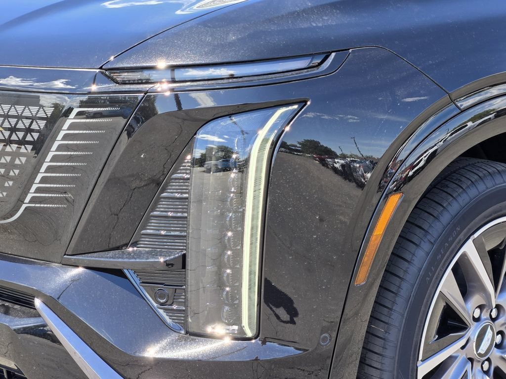 New 2027 Cadillac Vistiq Luxury AWD/4WD image 5