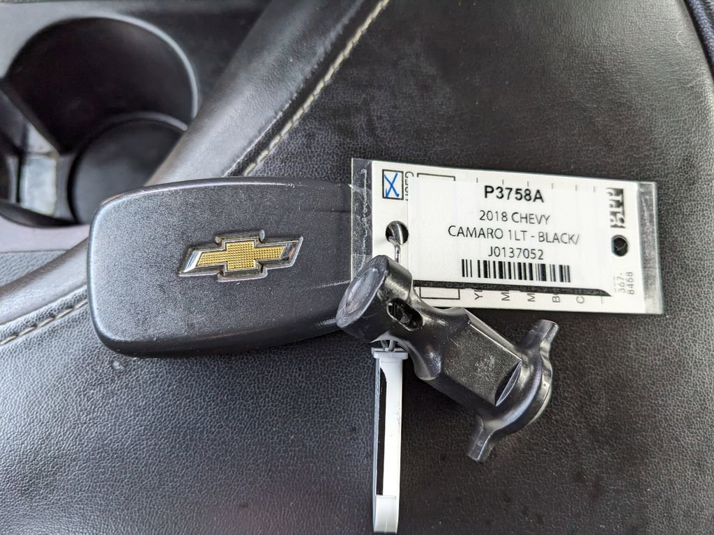 Used 2018 Chevrolet Camaro LT image 28