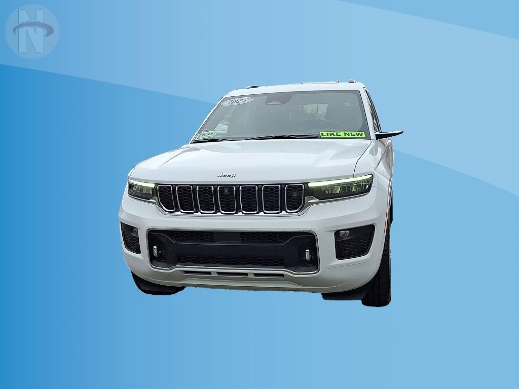 Certified 2025 Jeep Grand Cherokee Overland w/ Adv Protech Group III image 3