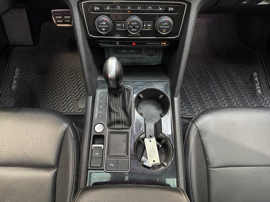 Used 2021 Volkswagen Atlas SEL R-Line image 25