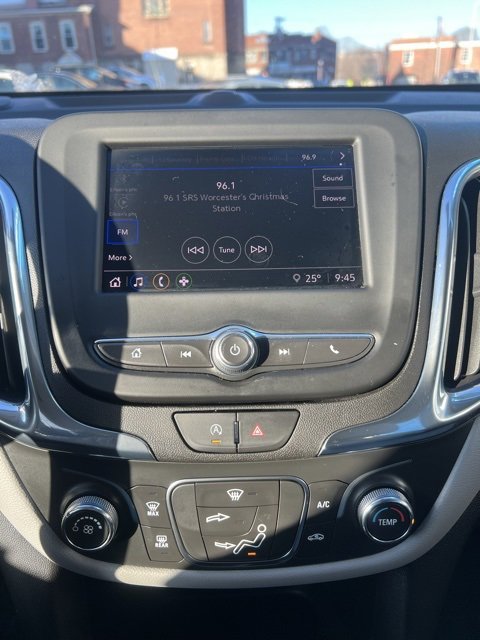 Used 2023 Chevrolet Equinox LT image 31