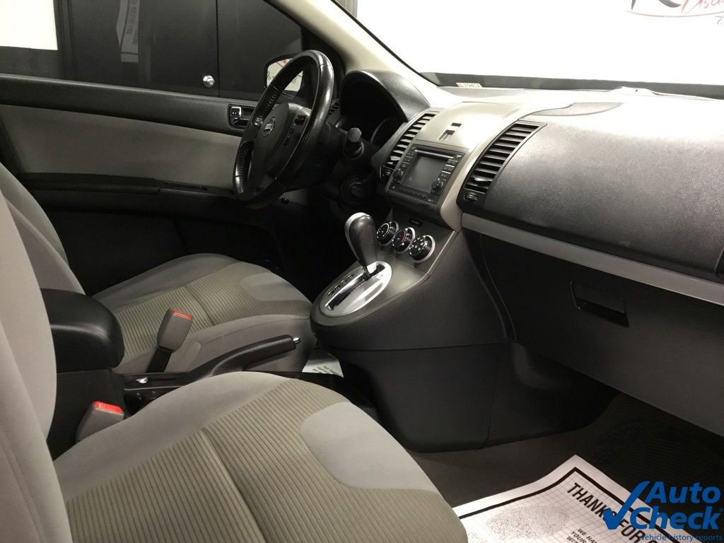 Used 2012 Nissan Sentra 2.0 SR w/ Special Edition Pkg FWD image 36