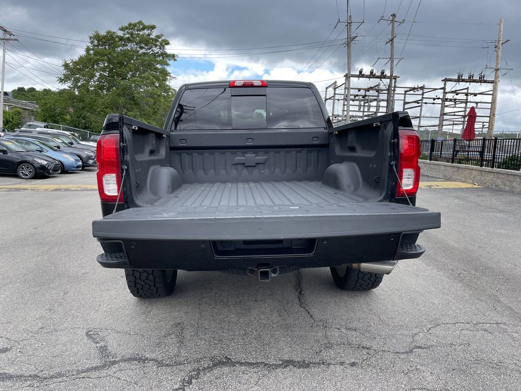Used 2018 Chevrolet Silverado 1500 High Country AWD/4WD image 13