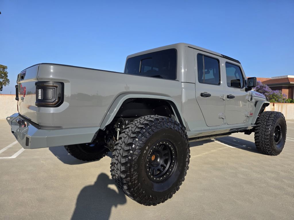 Used 2022 Jeep Gladiator Rubicon AWD/4WD image 8