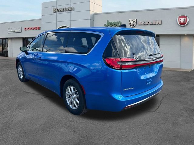 New 2026 Chrysler Pacifica Select FWD image 5