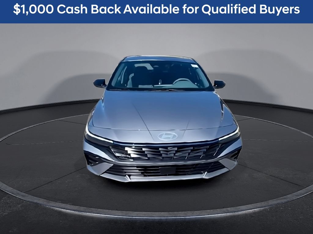 New 2026 Hyundai Elantra SEL Sport Premium FWD image 3