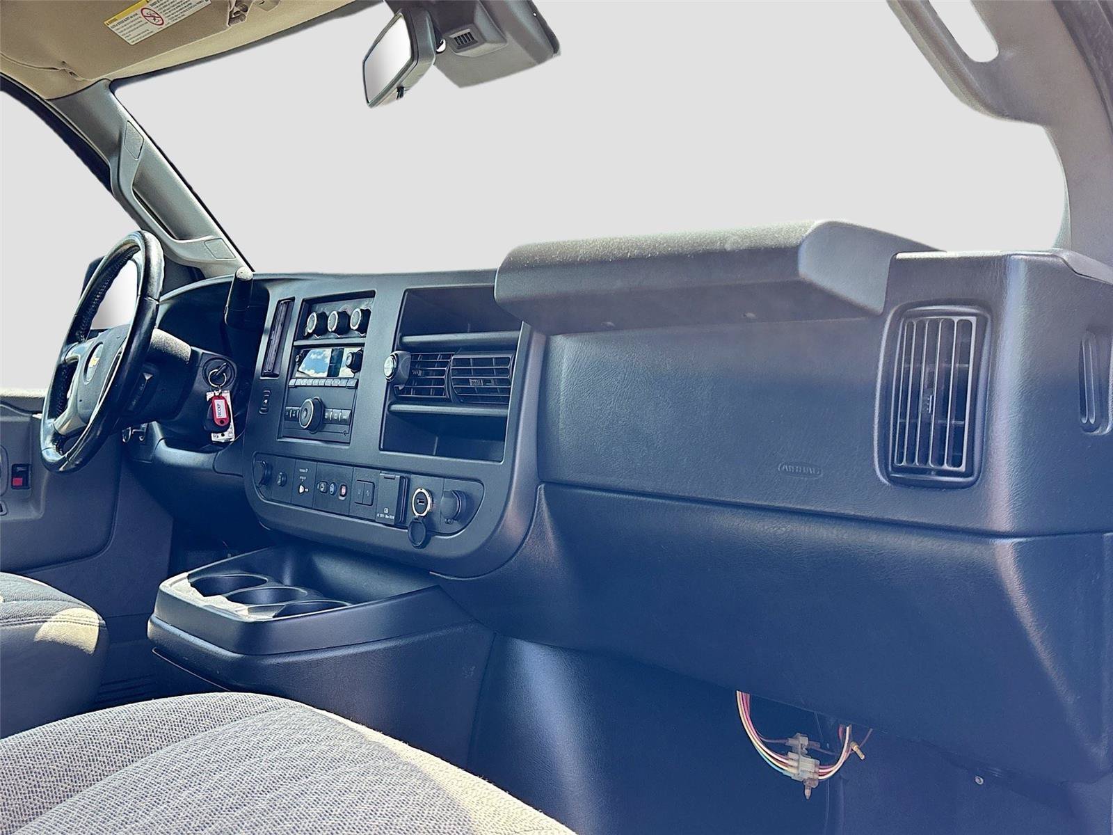 Used 2019 Chevrolet Express 3500 LT w/ LT Preferred Equipment Group RWD image 27