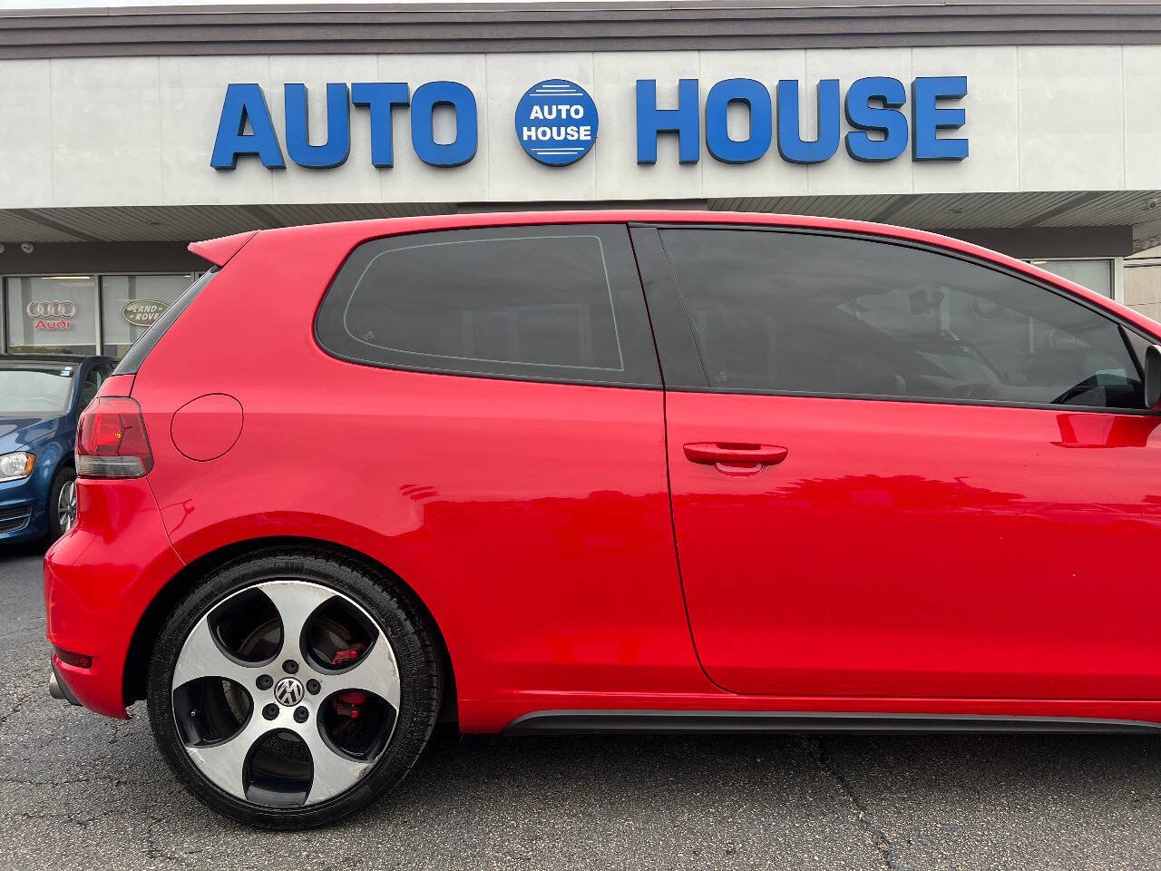 Used 2012 Volkswagen Golf 2-Door FWD image 32