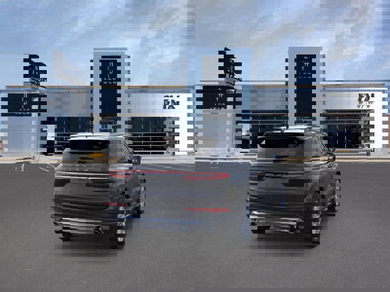 New 2026 Lincoln Corsair Premiere image 8