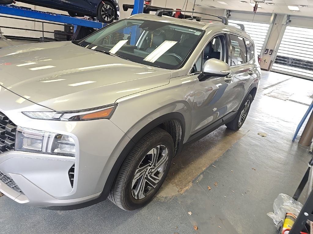 Certified 2023 Hyundai Santa Fe SEL AWD/4WD image 2