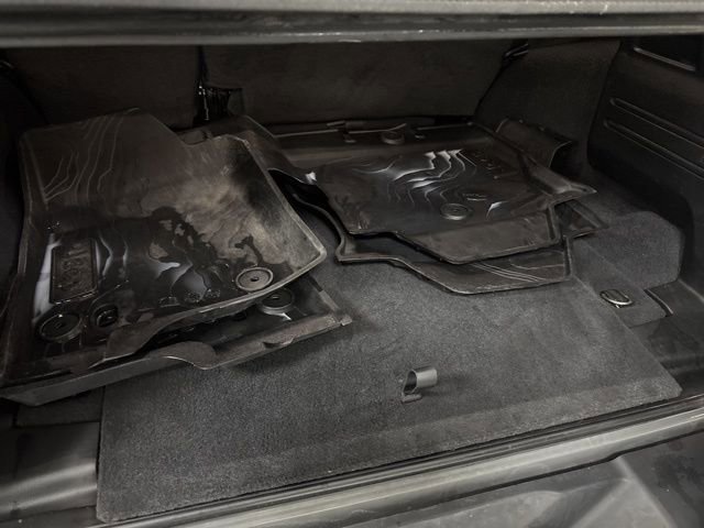 Used 2020 Jeep Wrangler Unlimited Sahara w/ LED Lighting Group image 14