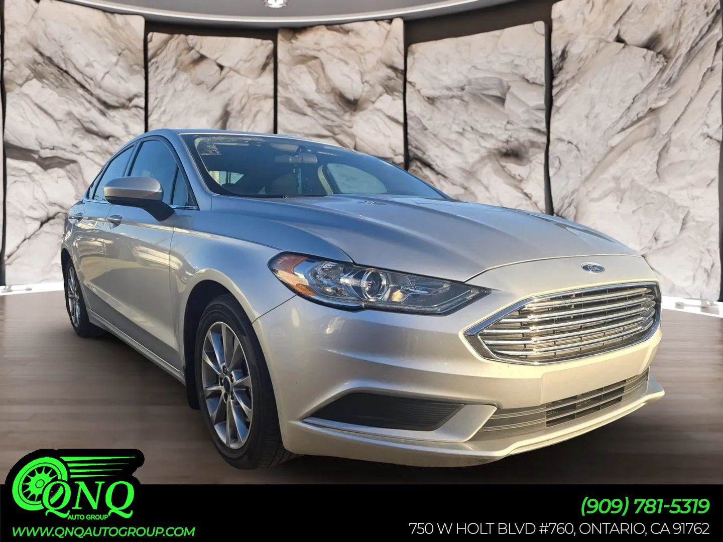 Used 2017 Ford Fusion SE w/ Fusion SE Technology Package