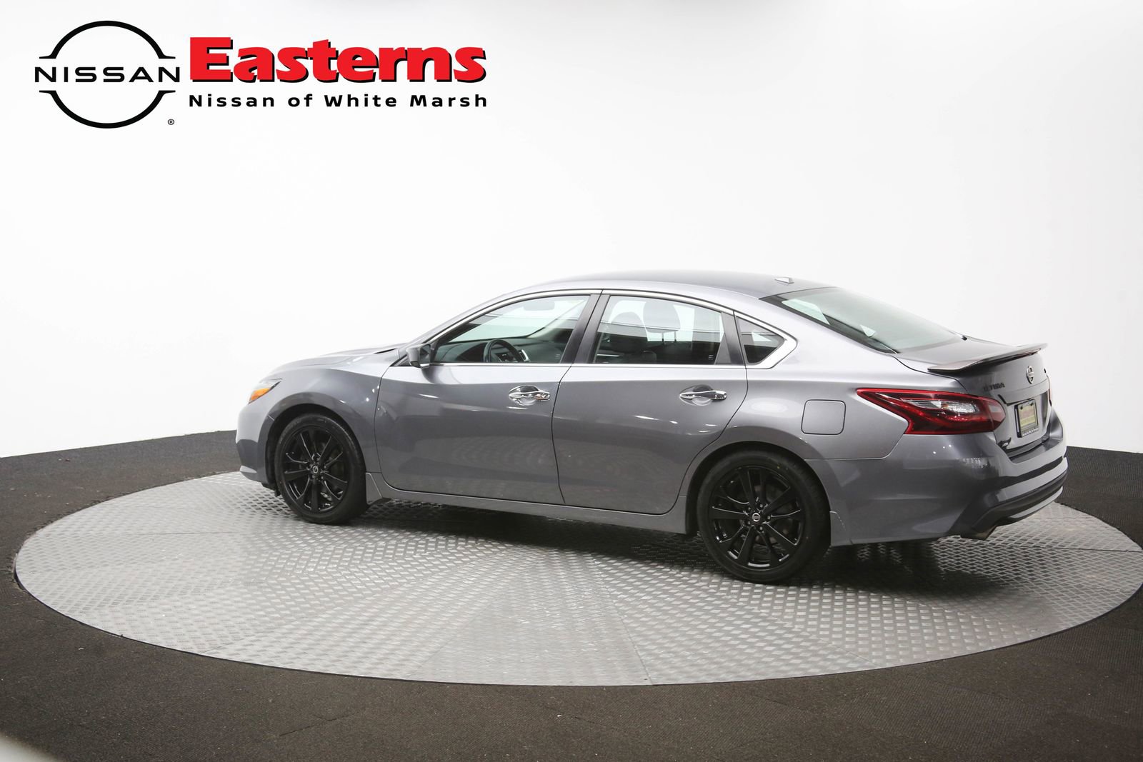 Used 2018 Nissan Altima 2.5 SR w/ SR Midnight Edition image 62