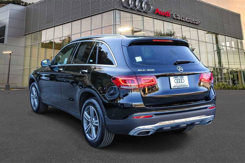 Used 2021 Mercedes-Benz GLC 300 GLC 300 image 2