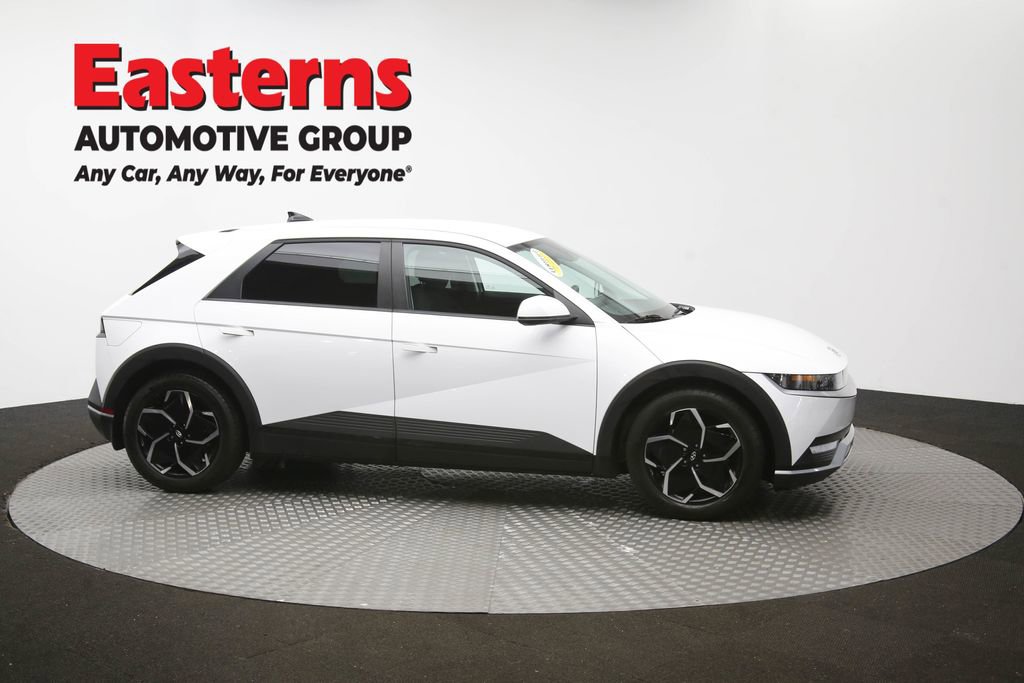 Used 2024 Hyundai Ioniq 5 SE RWD image 45