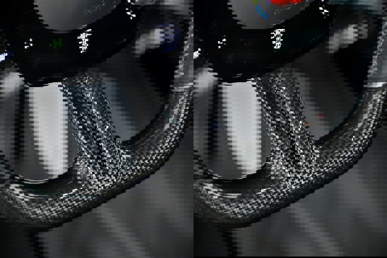 Used 2022 Ferrari SF90 Stradale AWD/4WD image 35