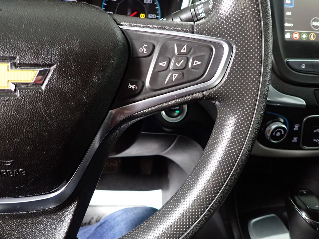 Used 2019 Chevrolet Equinox LS w/ LS Convenience Package image 24