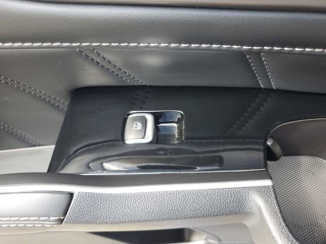 Certified 2024 Kia Sorento SX image 15